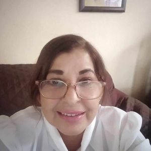 Meet your Posher, Maria antonia